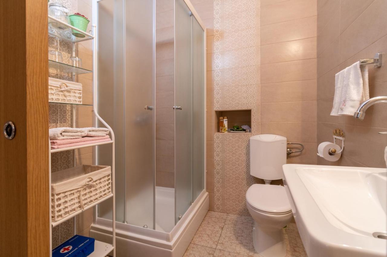 Apartment Tara Kastela Ngoại thất bức ảnh